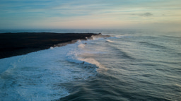 The hidden volcanoes of the northern Reykjanes Ridge