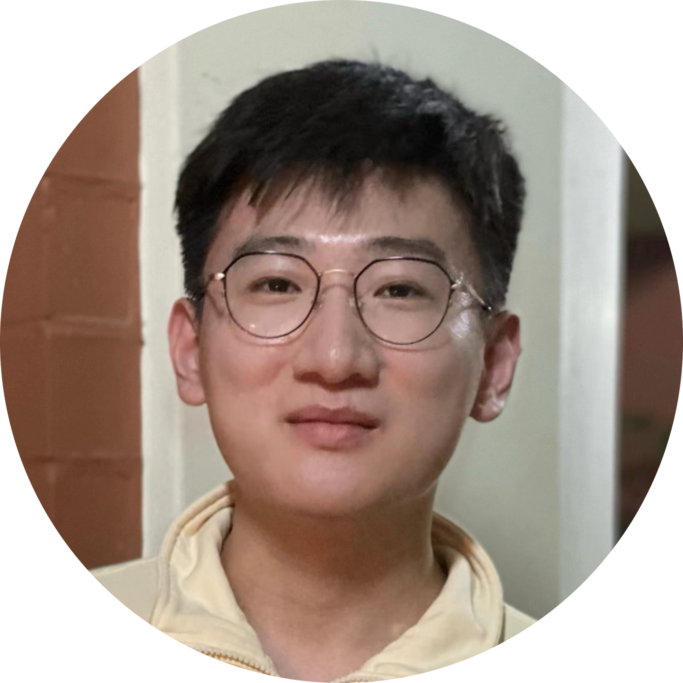 Go to the profile of Quyang Liu