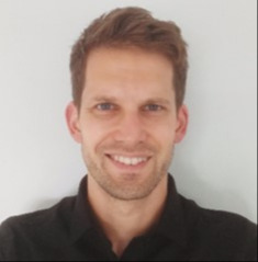 Go to the profile of Graham Bell