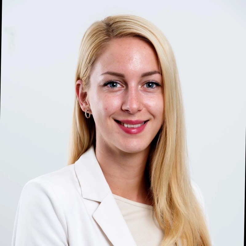 Go to the profile of Veronika Laszlo