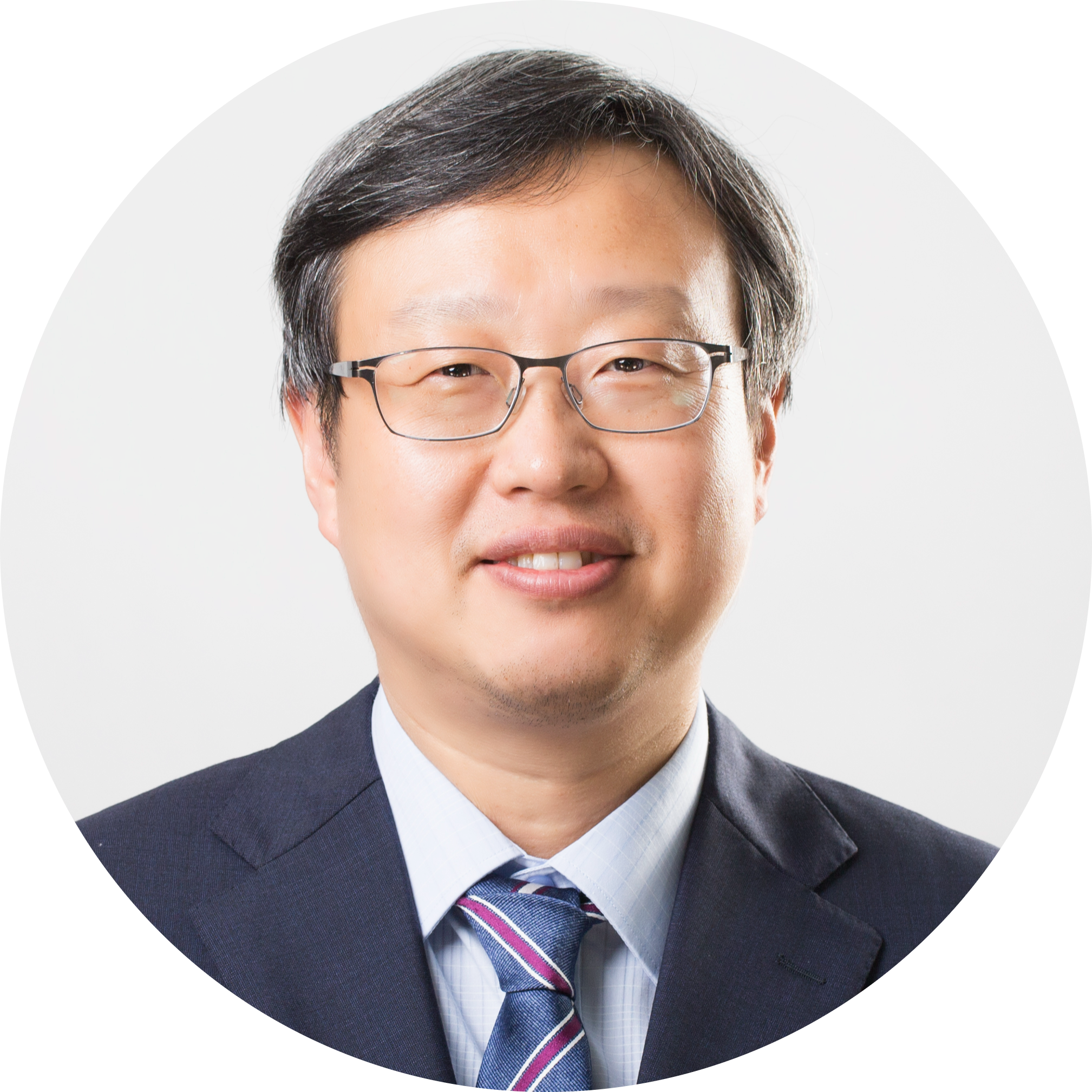 Go to the profile of Yong Hwan Kim