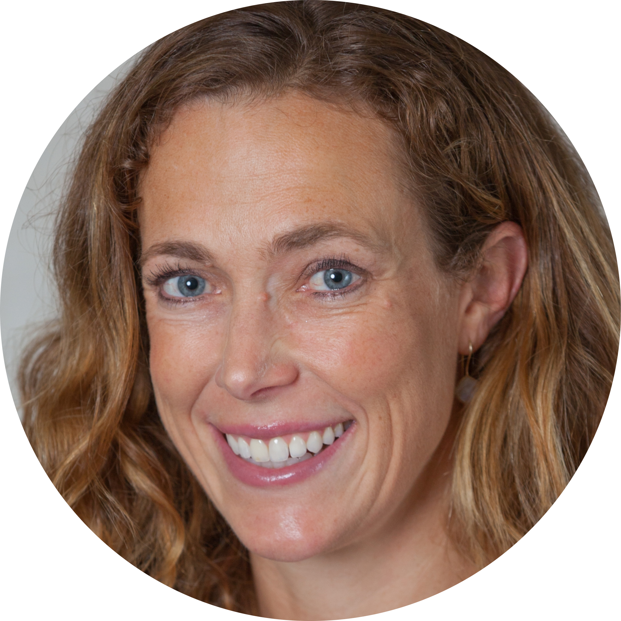 Go to the profile of Carly Vynne