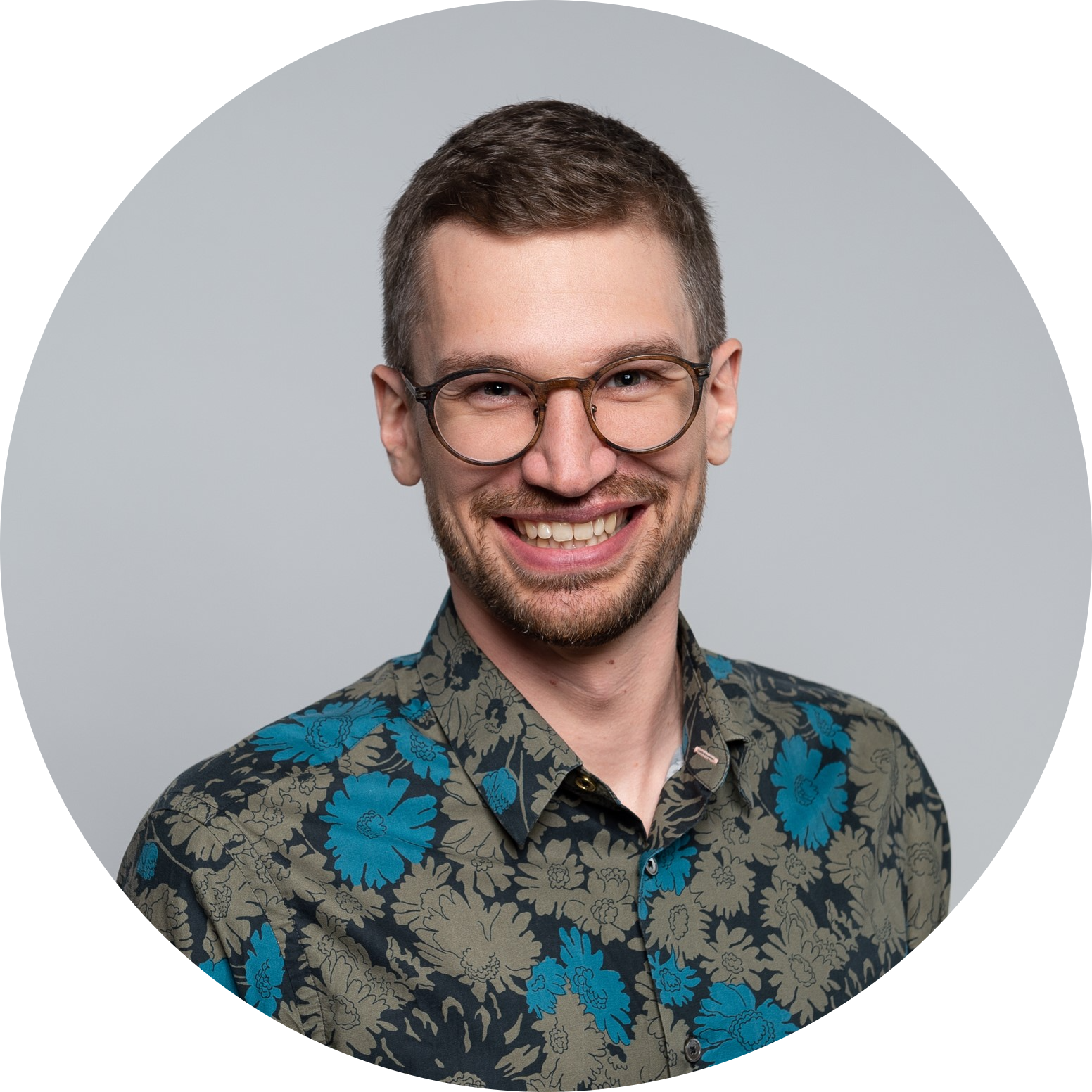 Go to the profile of Vattioni