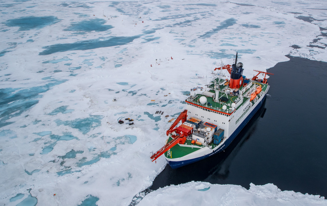 A year in the central Arctic: Evaluating aerosols and their impacts on clouds