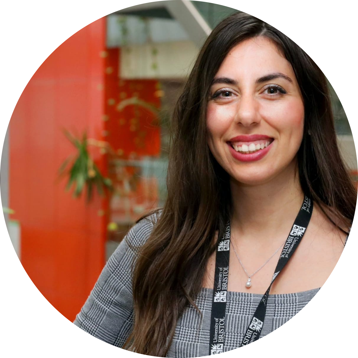 Go to the profile of Veronica