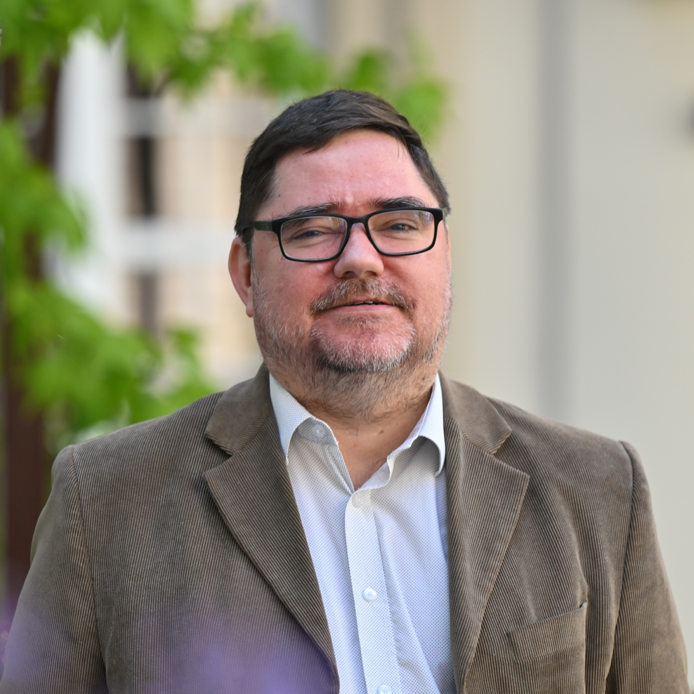 Go to the profile of Michał Stosiak
