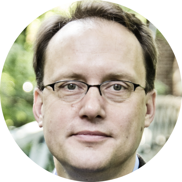 Go to the profile of Lee Cronk