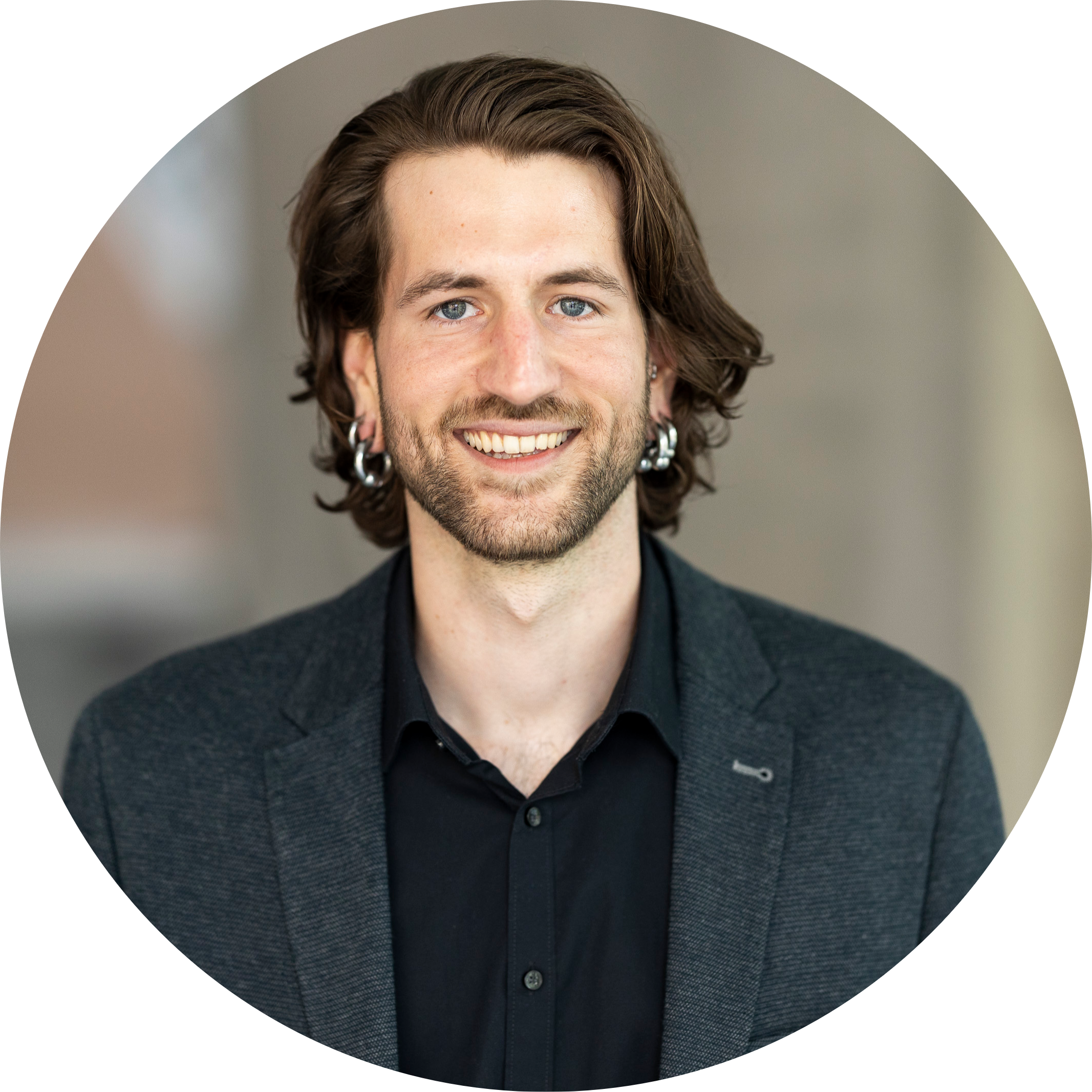 Go to the profile of Dr. Felix Krämer