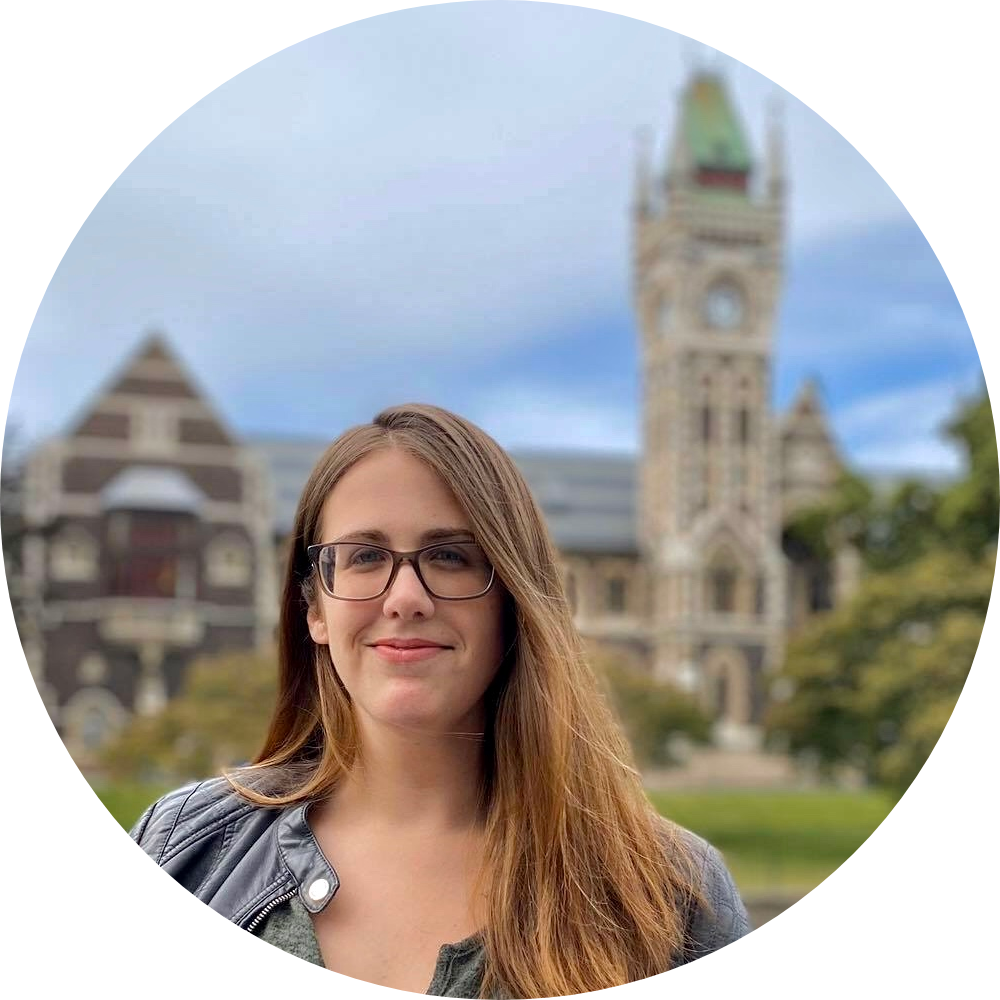 Go to the profile of Leah Smith