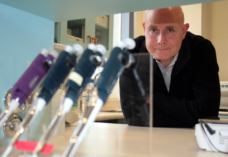 Go to the profile of Neil Gemmell