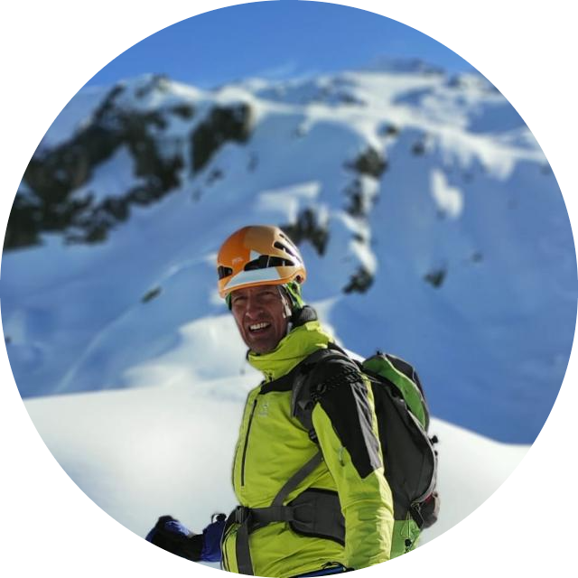 Go to the profile of Andrea