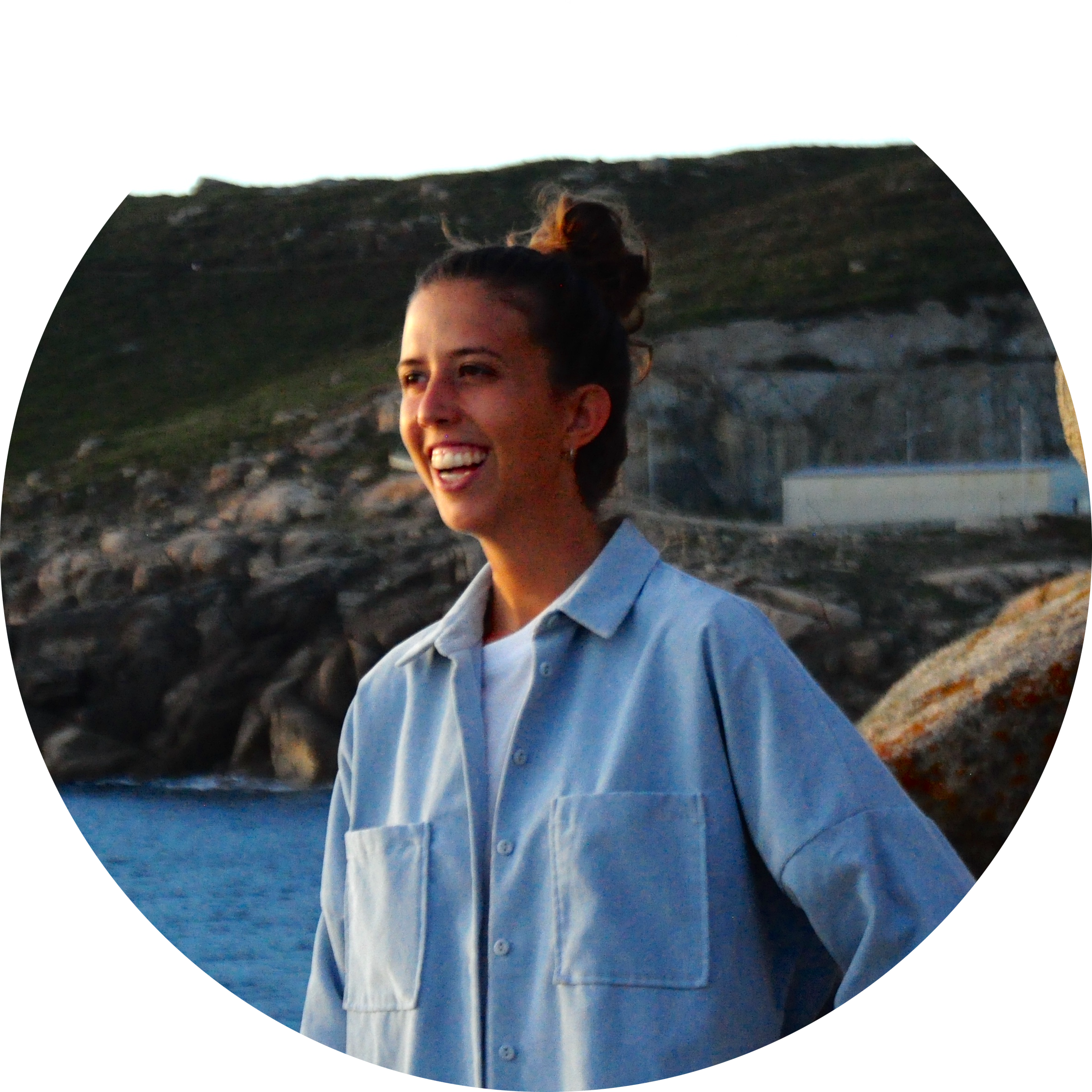 Go to the profile of Sira