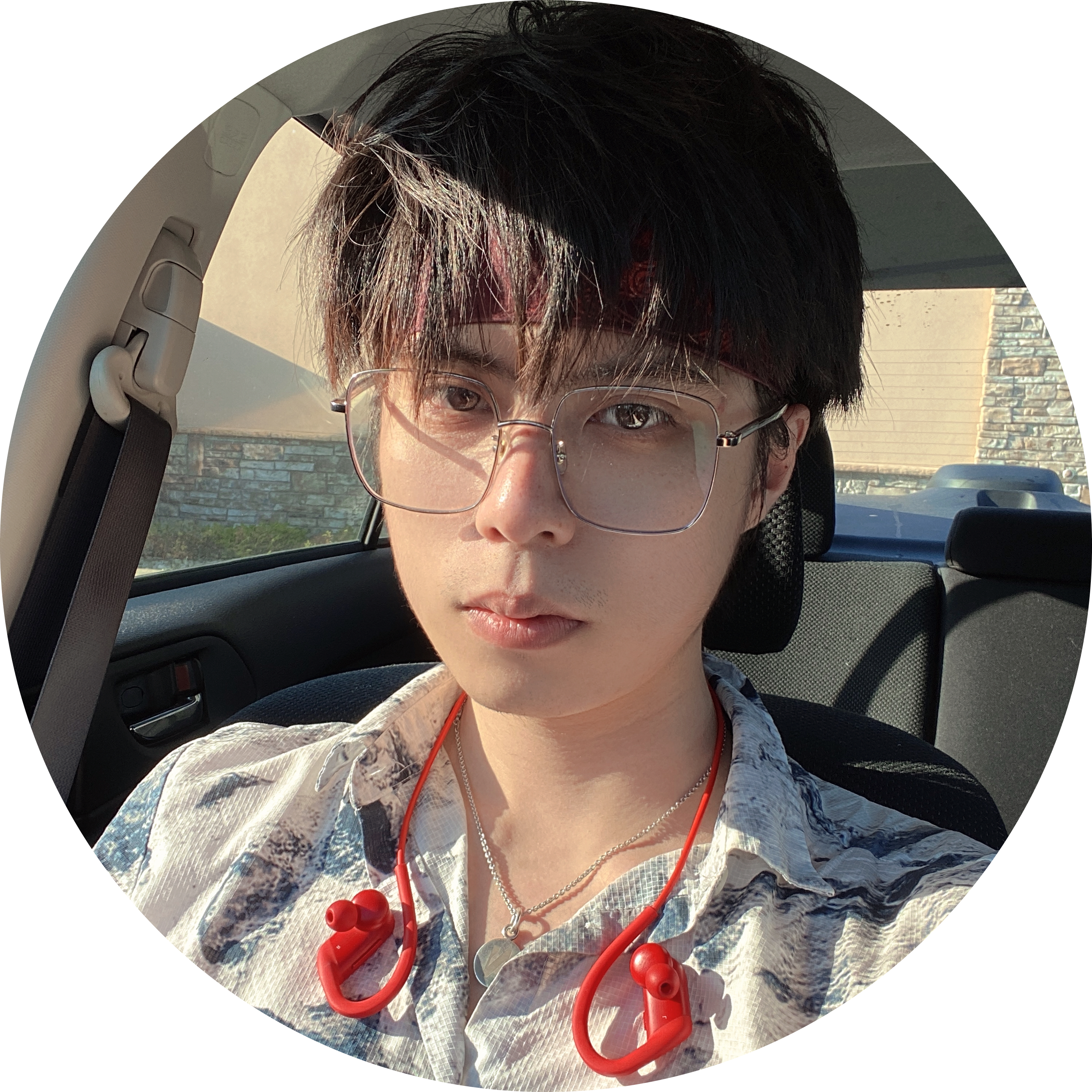 Go to the profile of Yiyuan Yang