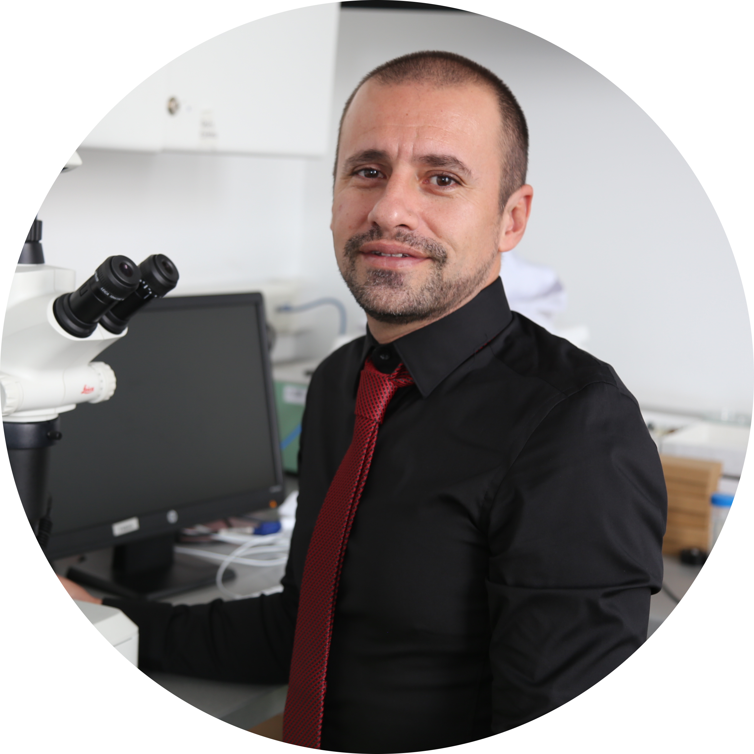 Go to the profile of Edwin-Alberto Cadena