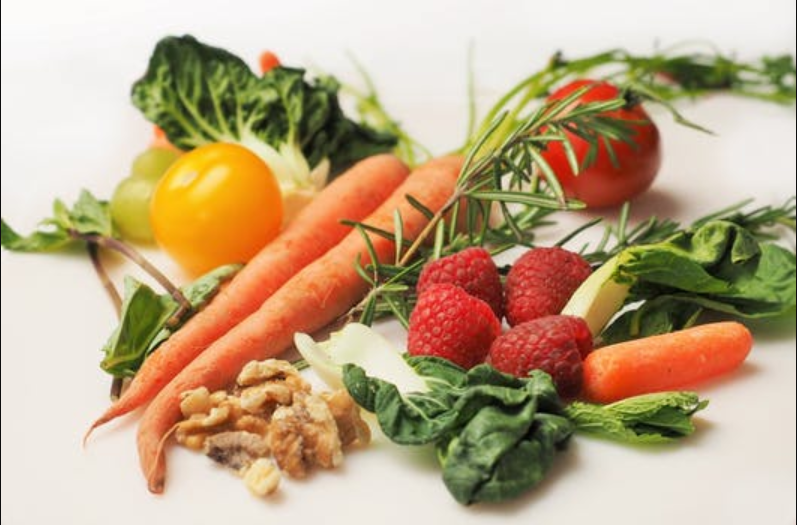 Predisposing factors of weight loss: Our genes, our minds, and our bacteria