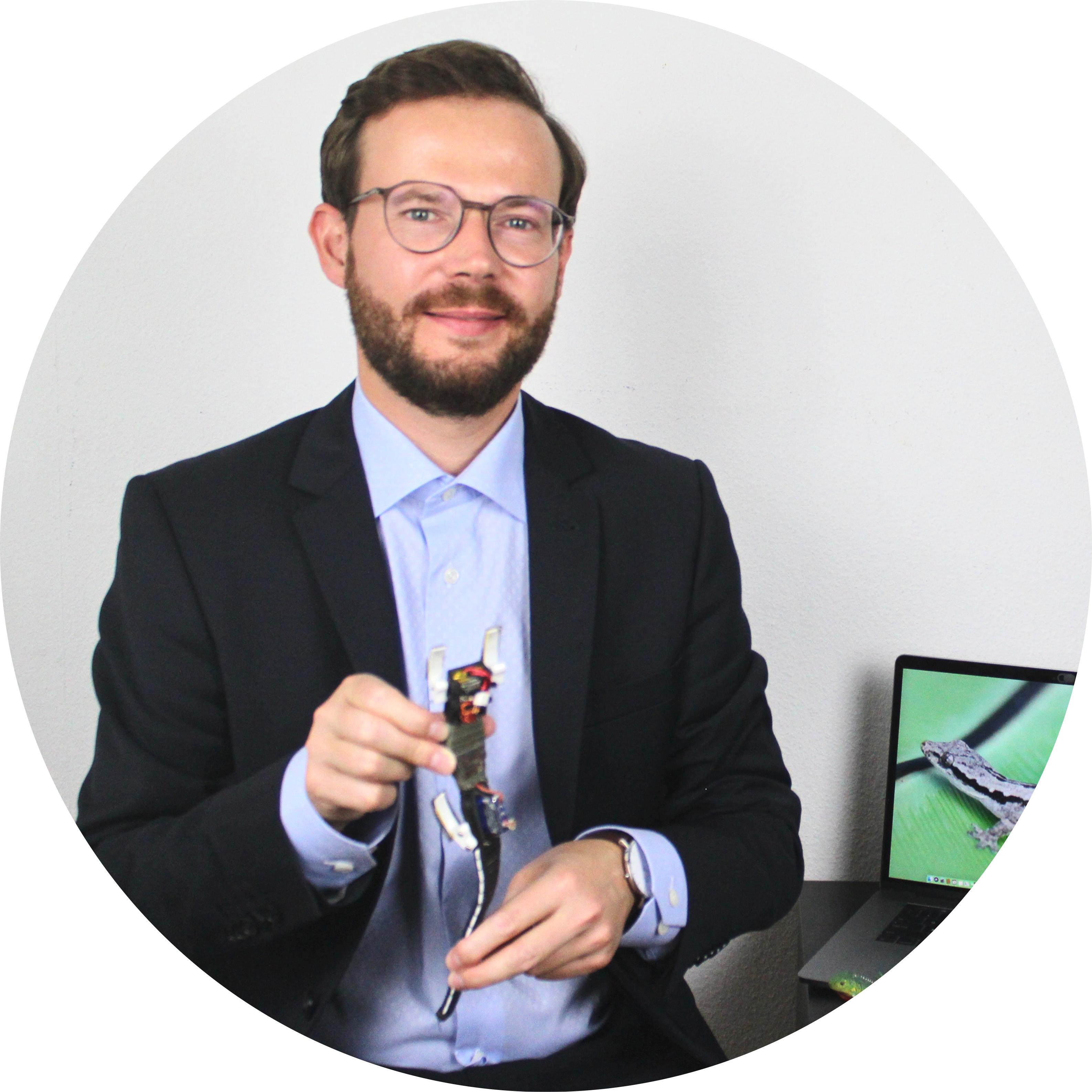 Go to the profile of Ardian Jusufi