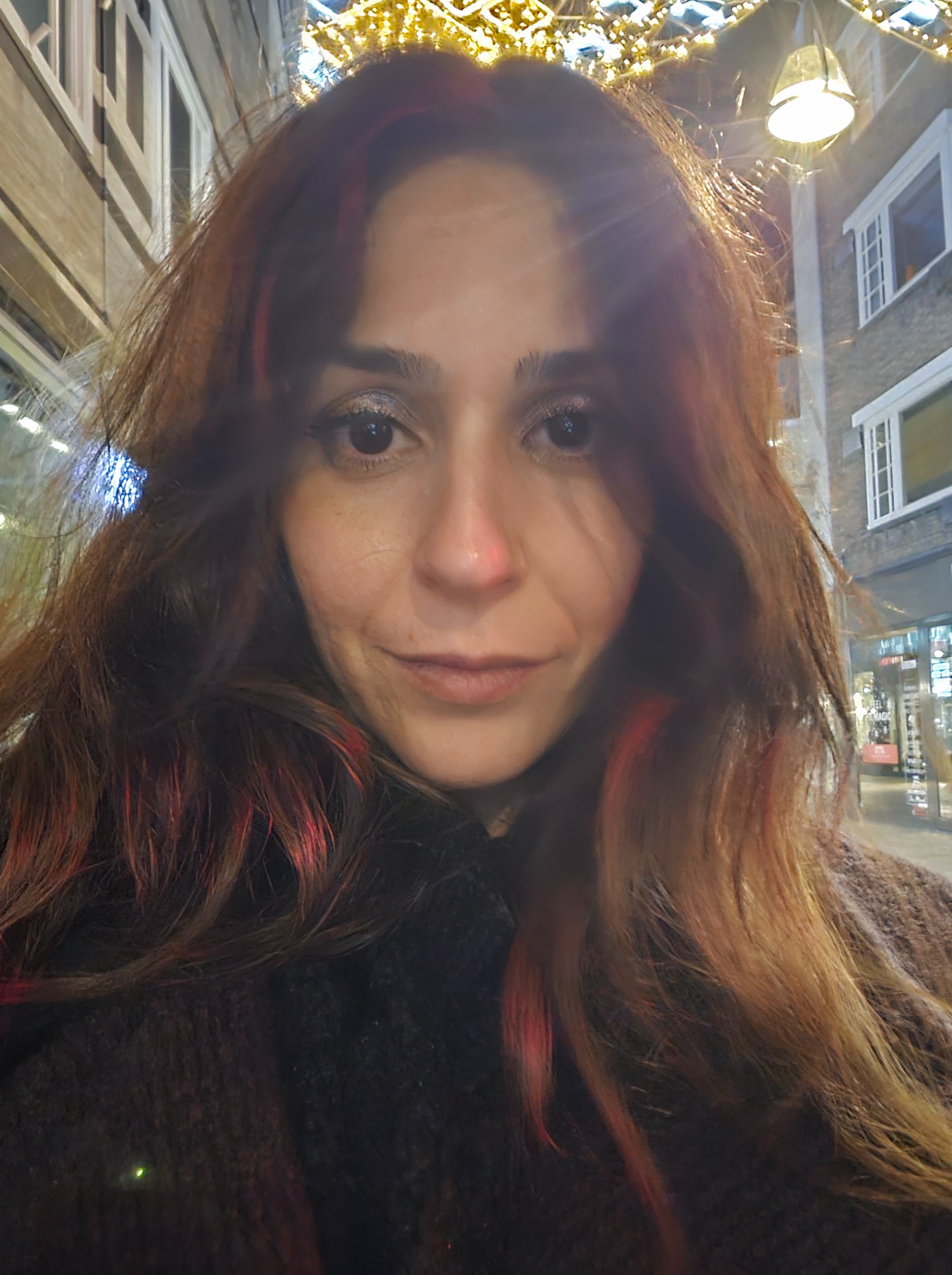 Go to the profile of Lucy Tavitian