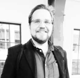 Go to the profile of Soenke Ehret