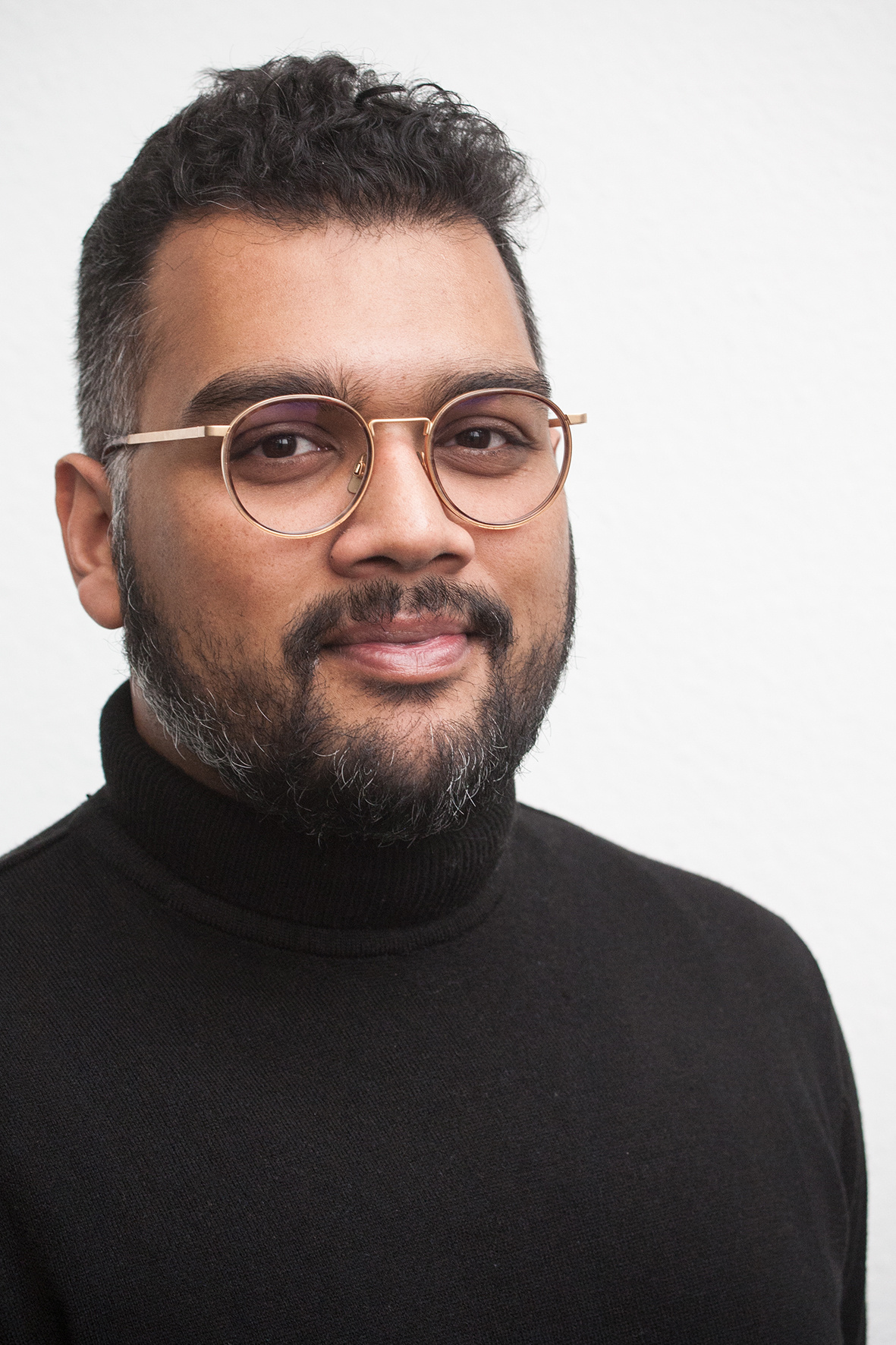 Go to the profile of Suraj Anand