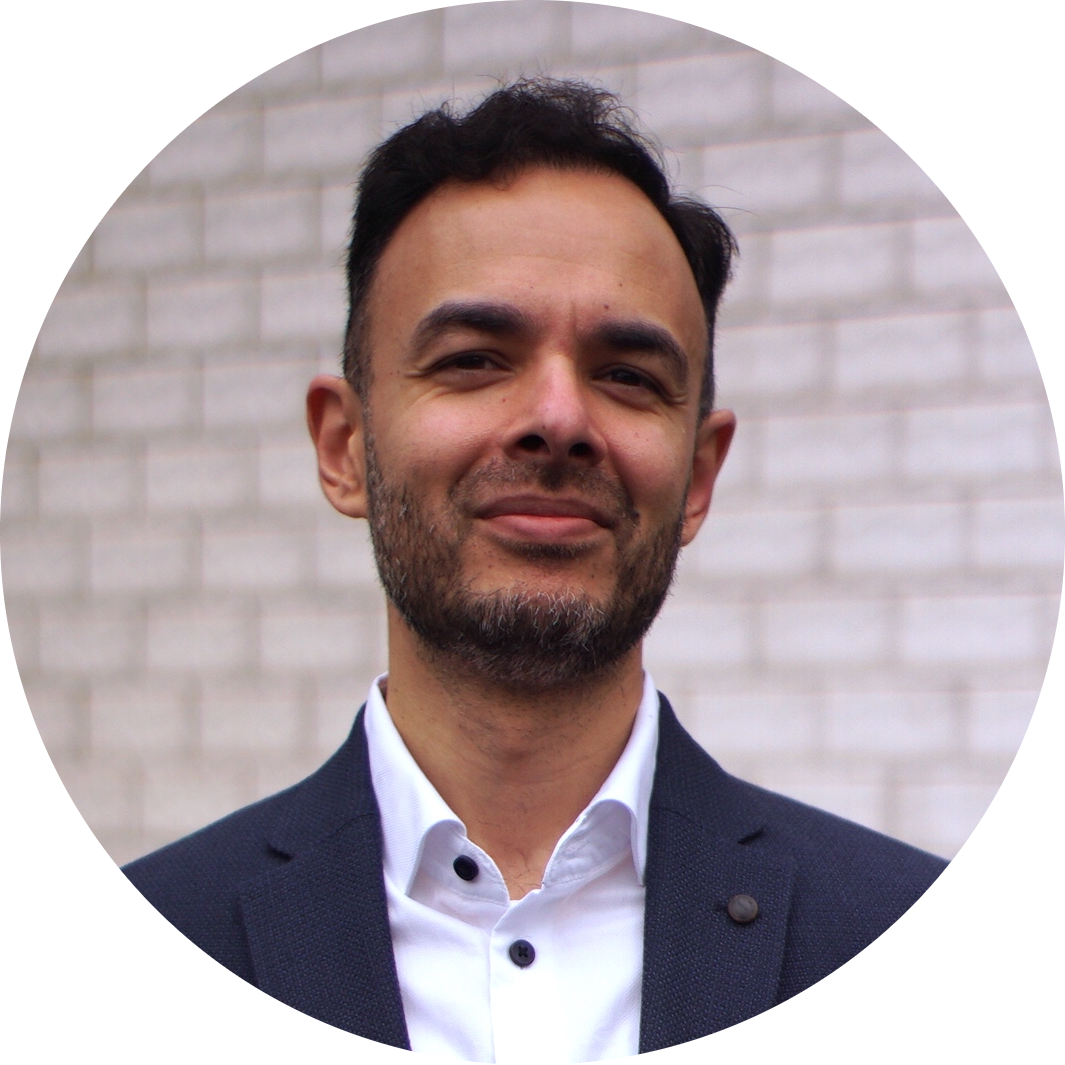 Go to the profile of Shiraz Shah