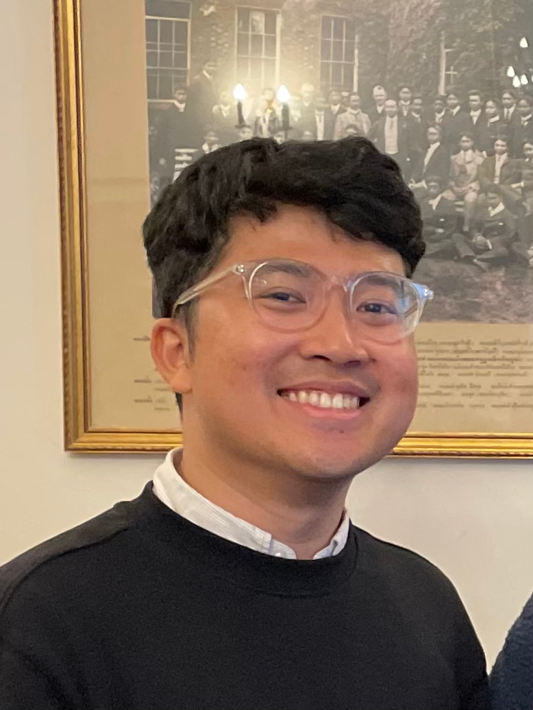 Go to the profile of Phumrapee Boonklang