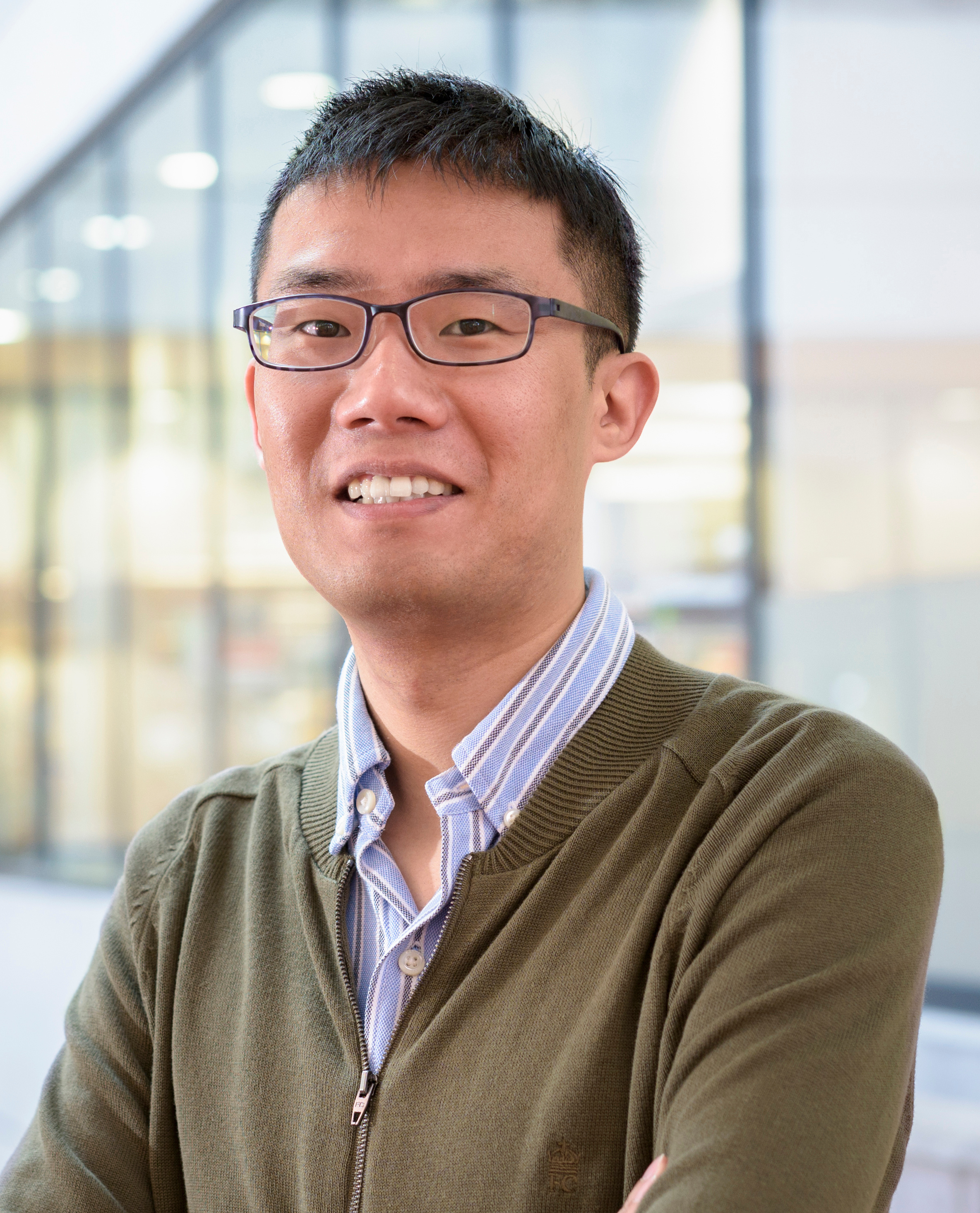 Go to the profile of Chunxiao Song