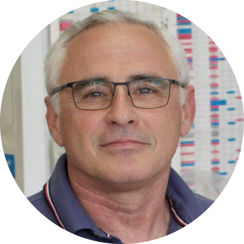 Go to the profile of Victoriano Garre