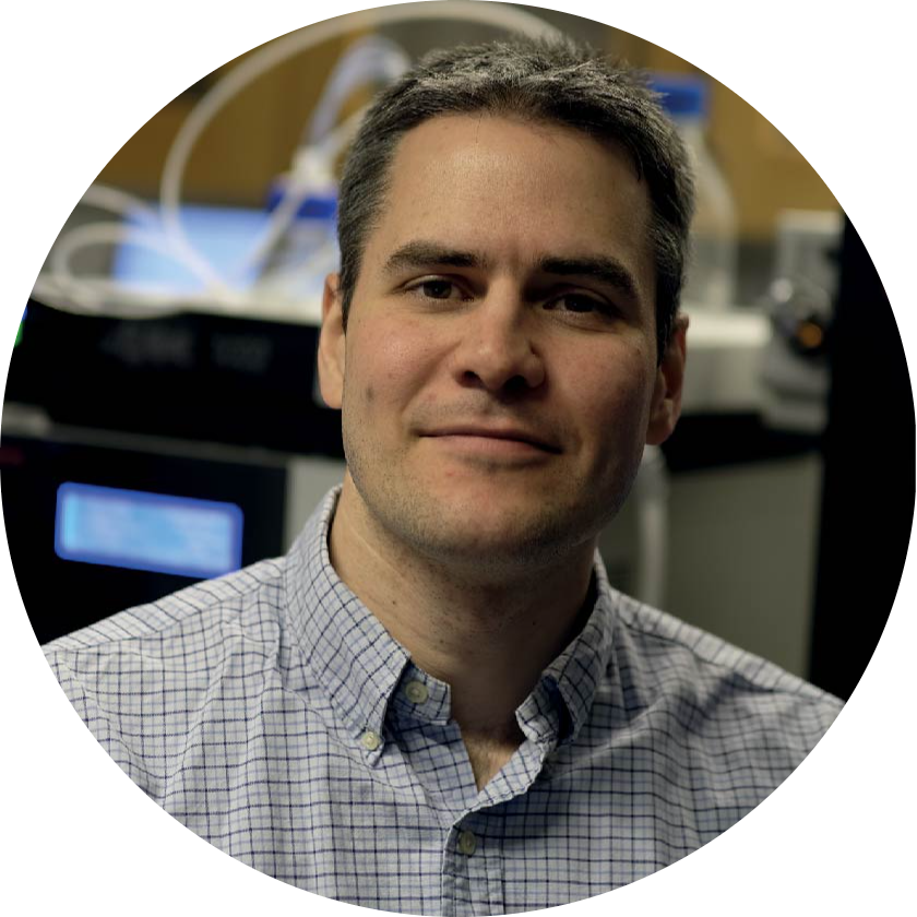 Go to the profile of Tommaso