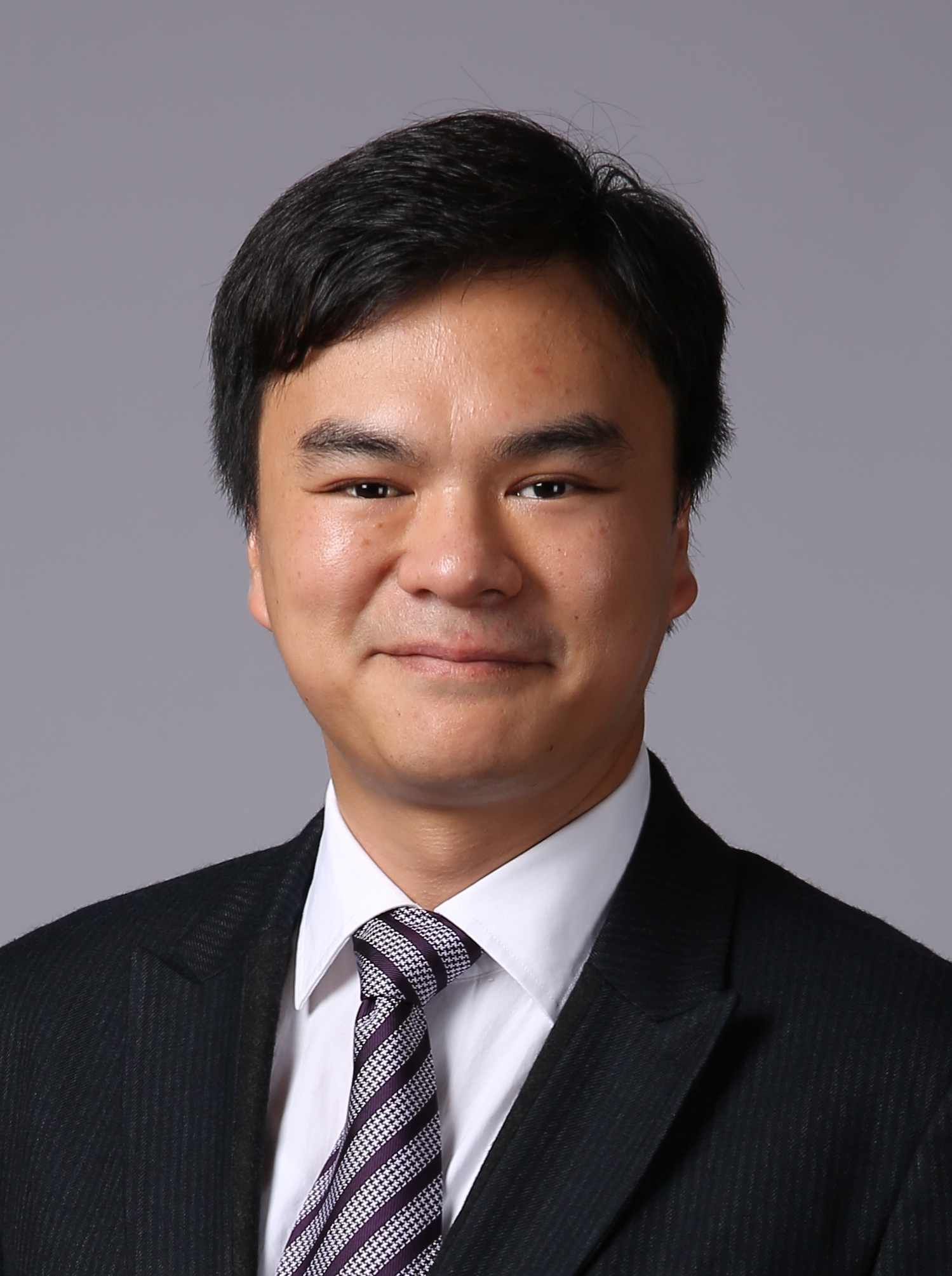 Go to the profile of Hin-Lap Yip