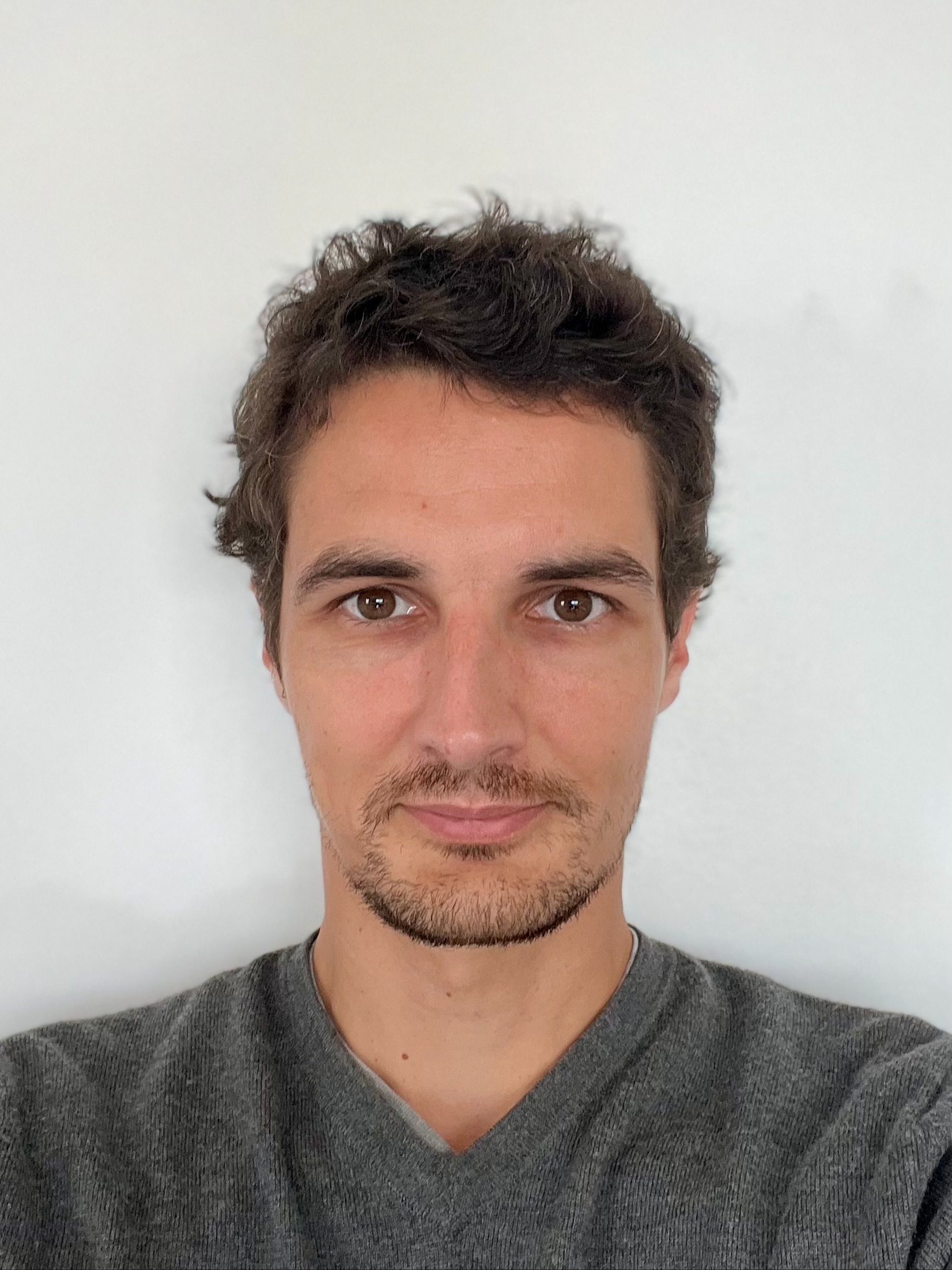 Go to the profile of Arthur Prat-Carrabin