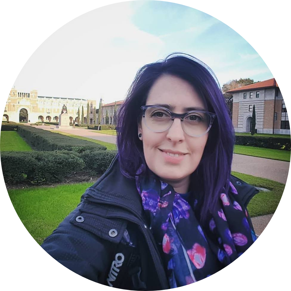 Go to the profile of Zsanett Pintér