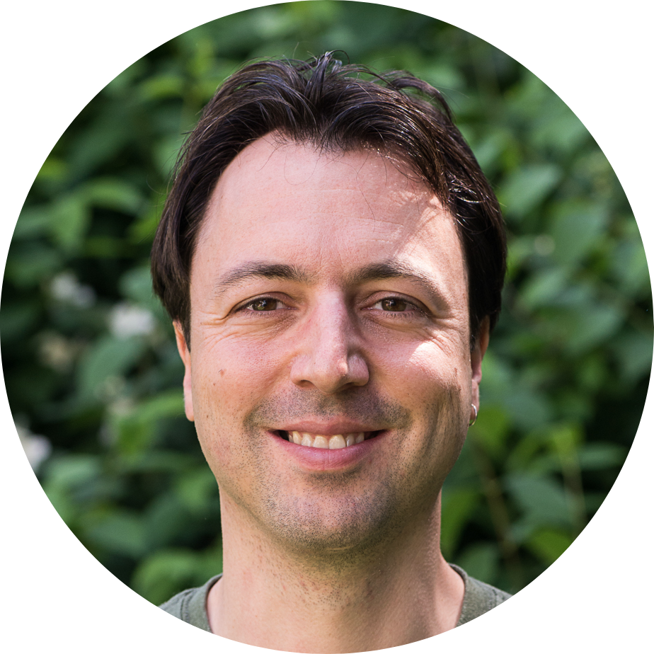 Go to the profile of Frank Noe