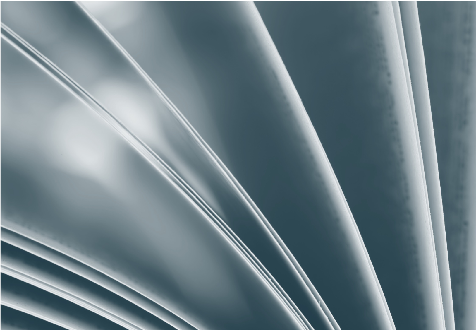 Wave turbulence, energy transfer and application in passive vibration mitigation