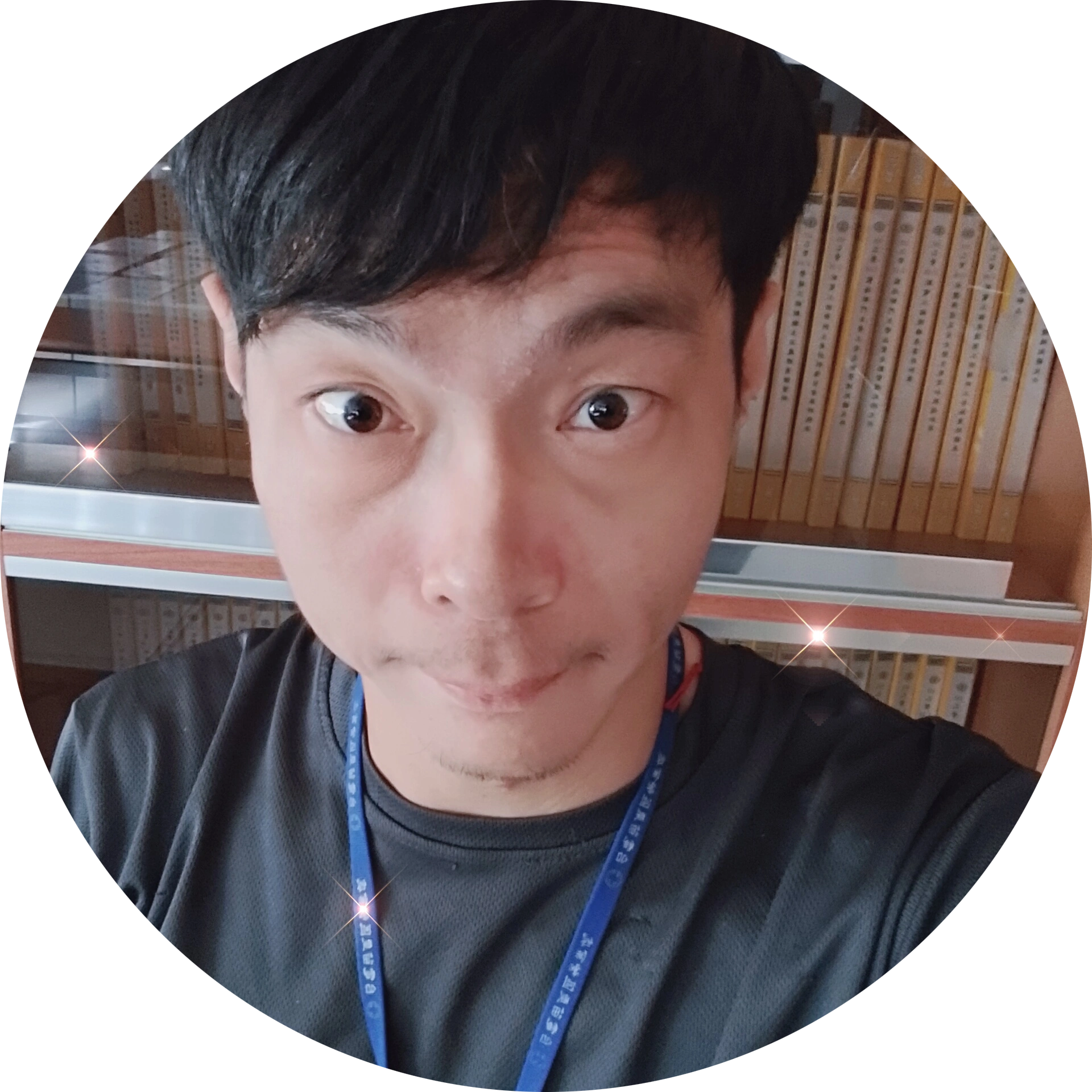 Go to the profile of 瀚陞 王