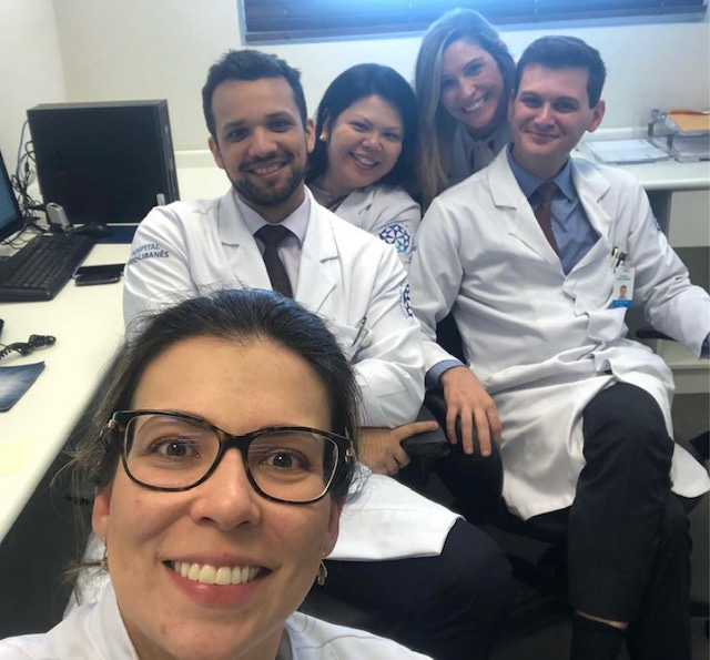 Impressive response to dabrafenib, trametinib, and osimertinib in a metastatic EGFR-mutant/BRAF V600E lung adenocarcinoma patient.
