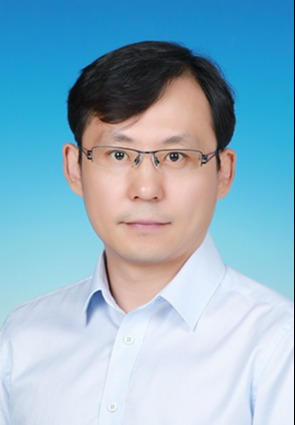 Go to the profile of Xinglu Huang