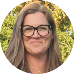 Go to the profile of Jane Pepa