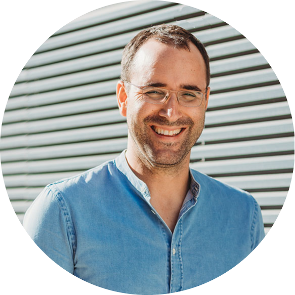 Go to the profile of Gonçalo Bernardes