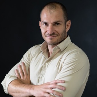 Go to the profile of Giampiero Grossi