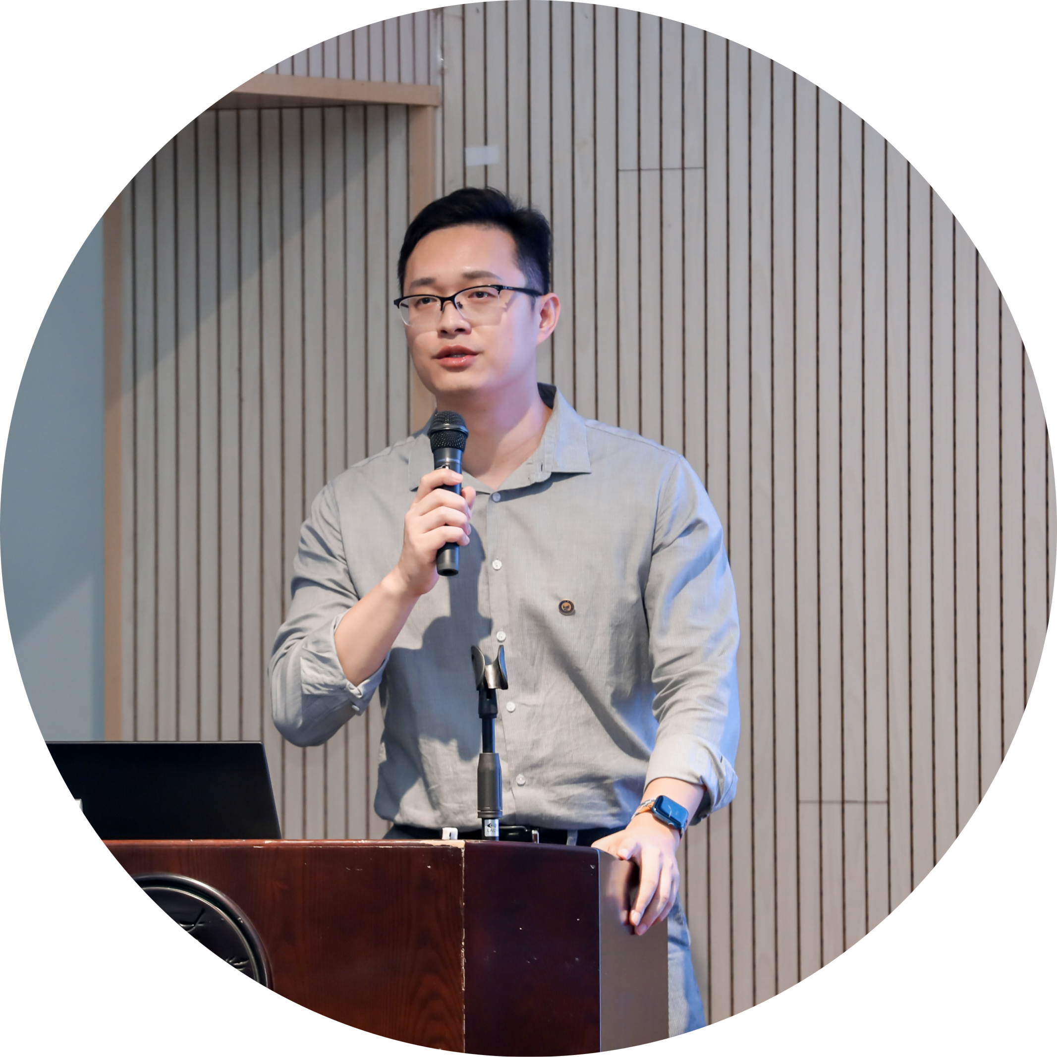 Go to the profile of Shu Jeffrey Zhu