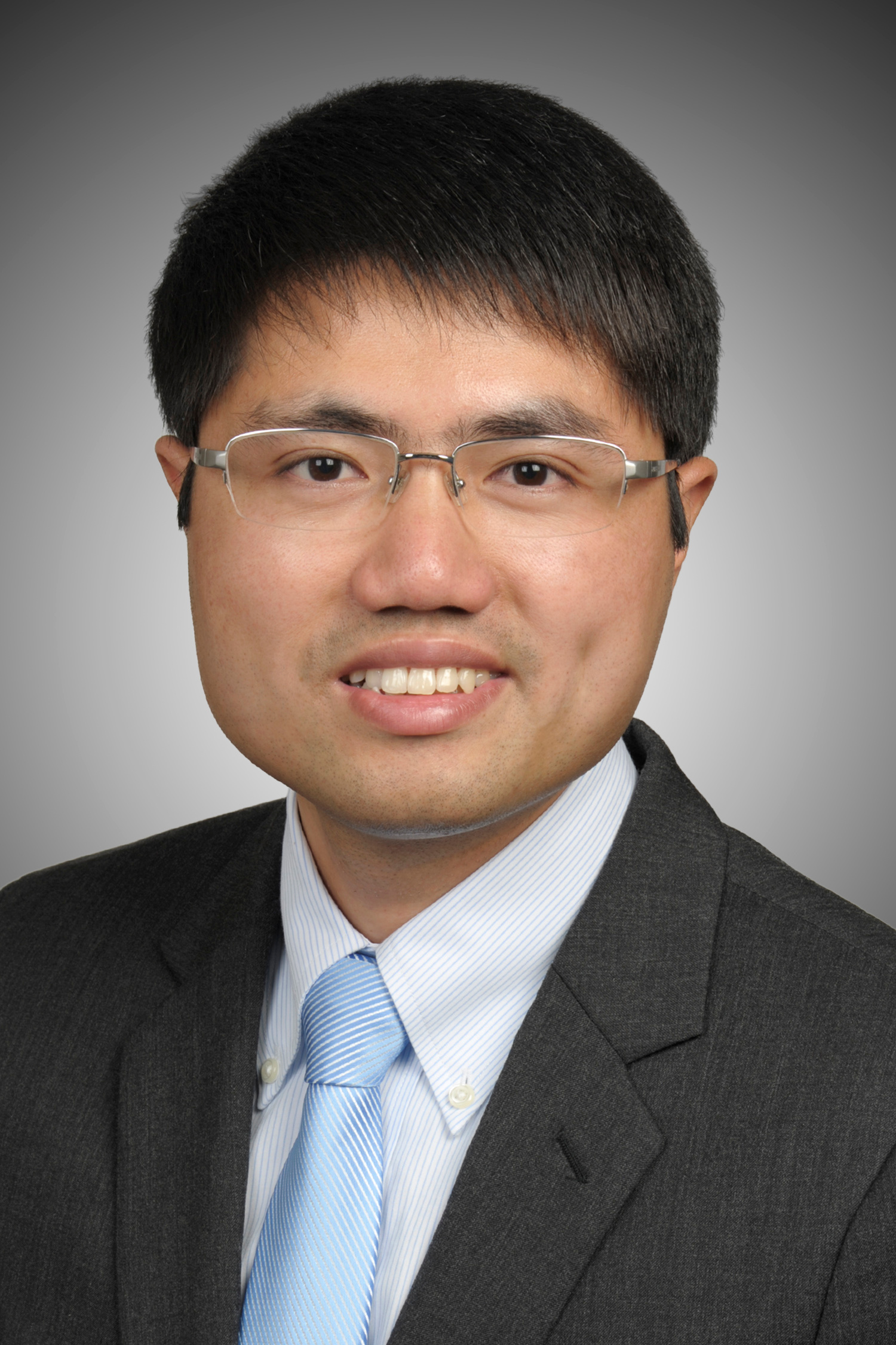 Go to the profile of Xiaofeng Feng