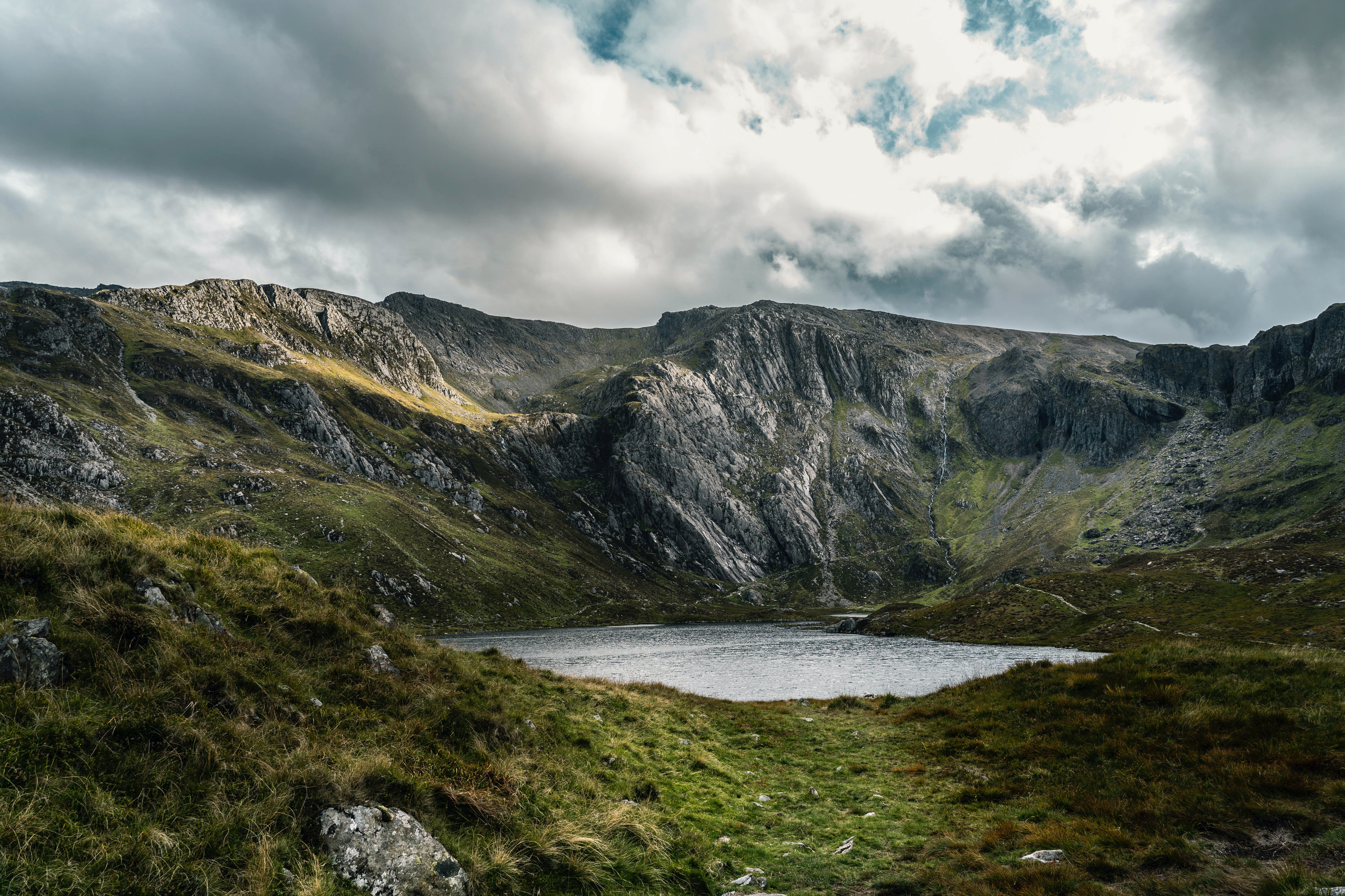 Celebrating 5 Years of Communications Biology: An interview with Dr. Mathew Seymour on eDNA