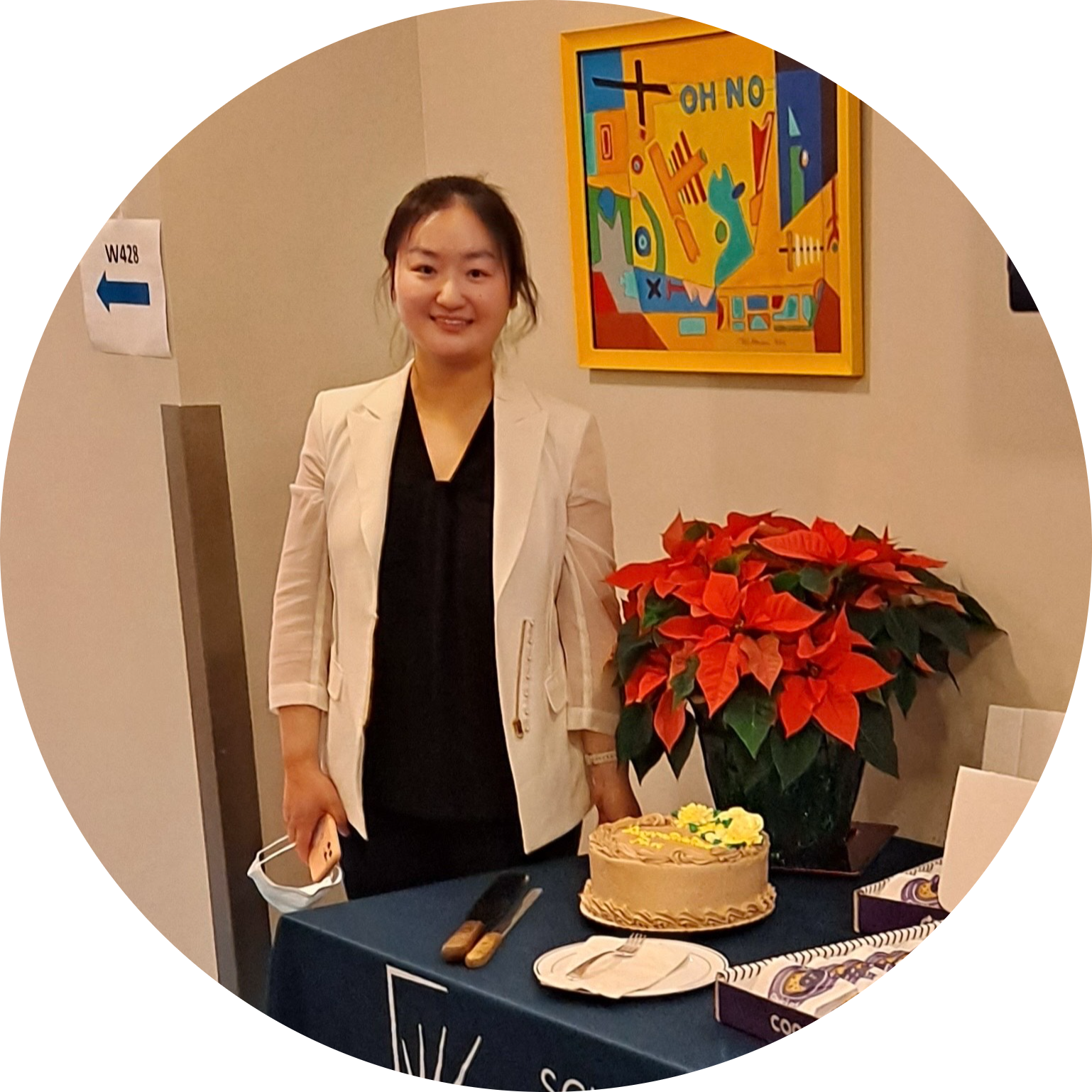 Go to the profile of Fan Lu