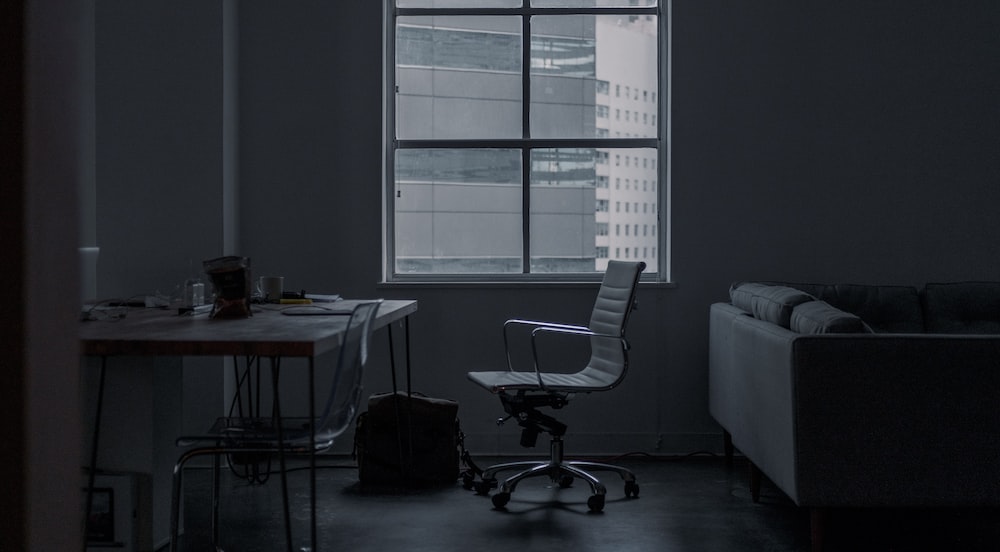 The Dystopia Story (1): The Counseling Office