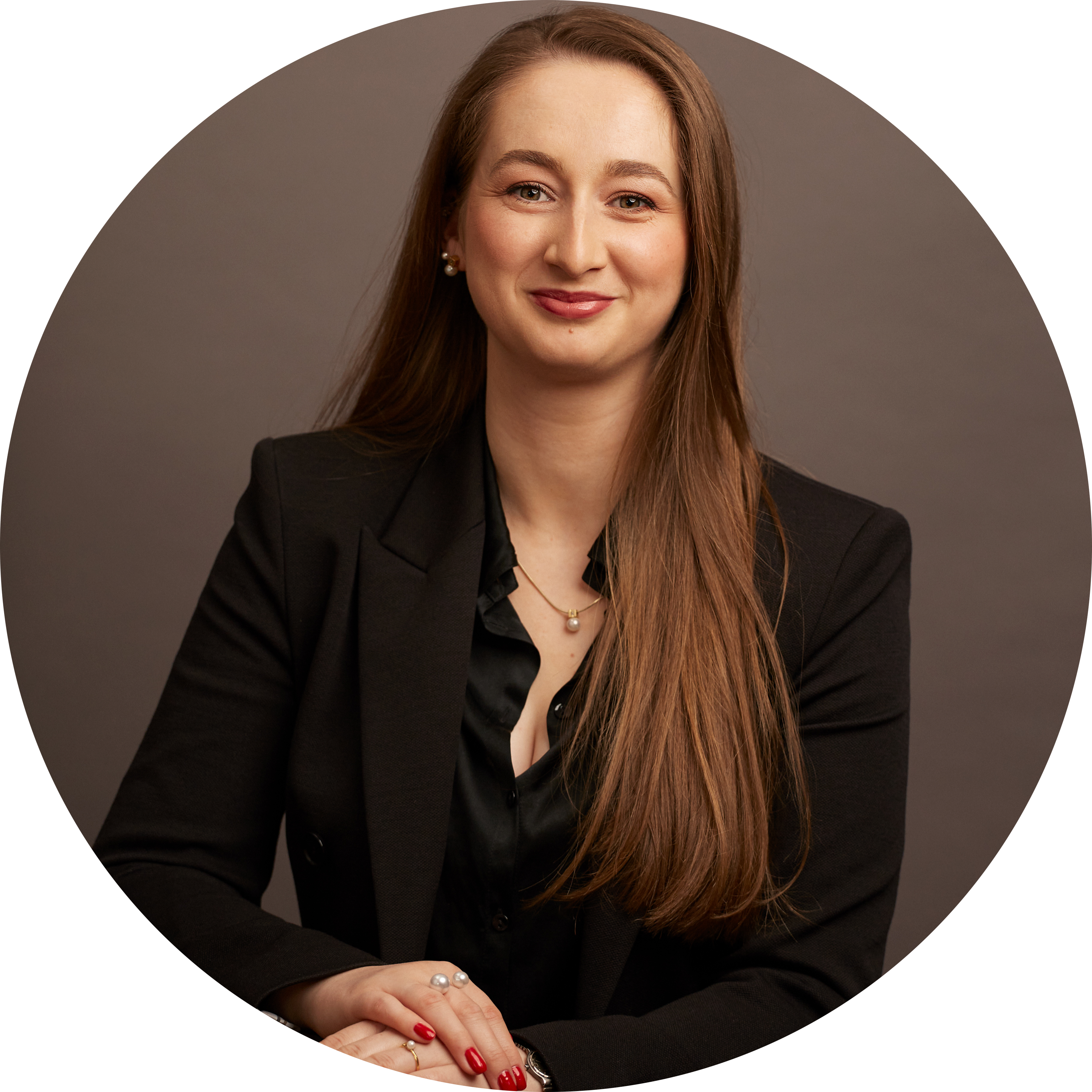 Go to the profile of Elma Hot Dervic