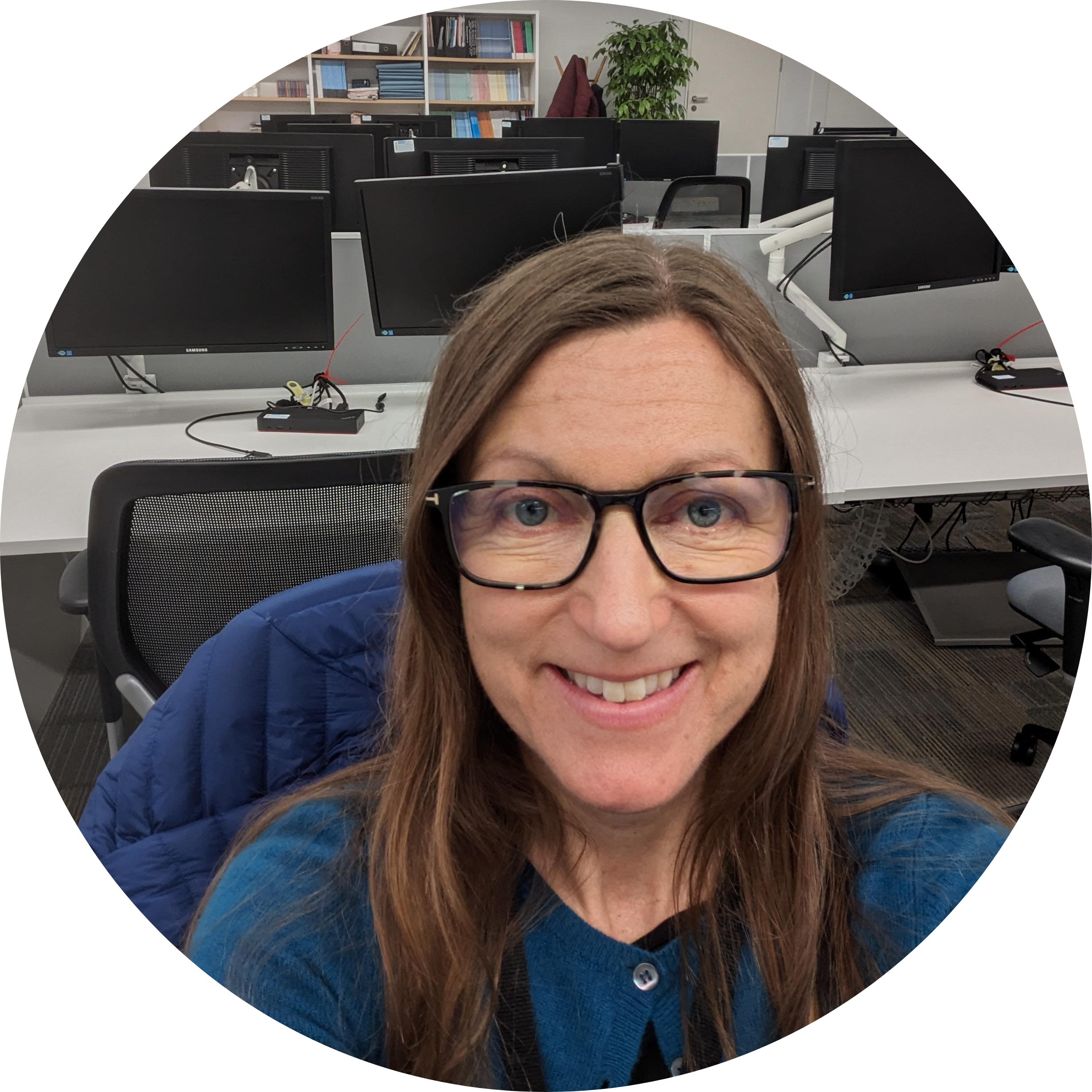 Go to the profile of Alexandra Hay