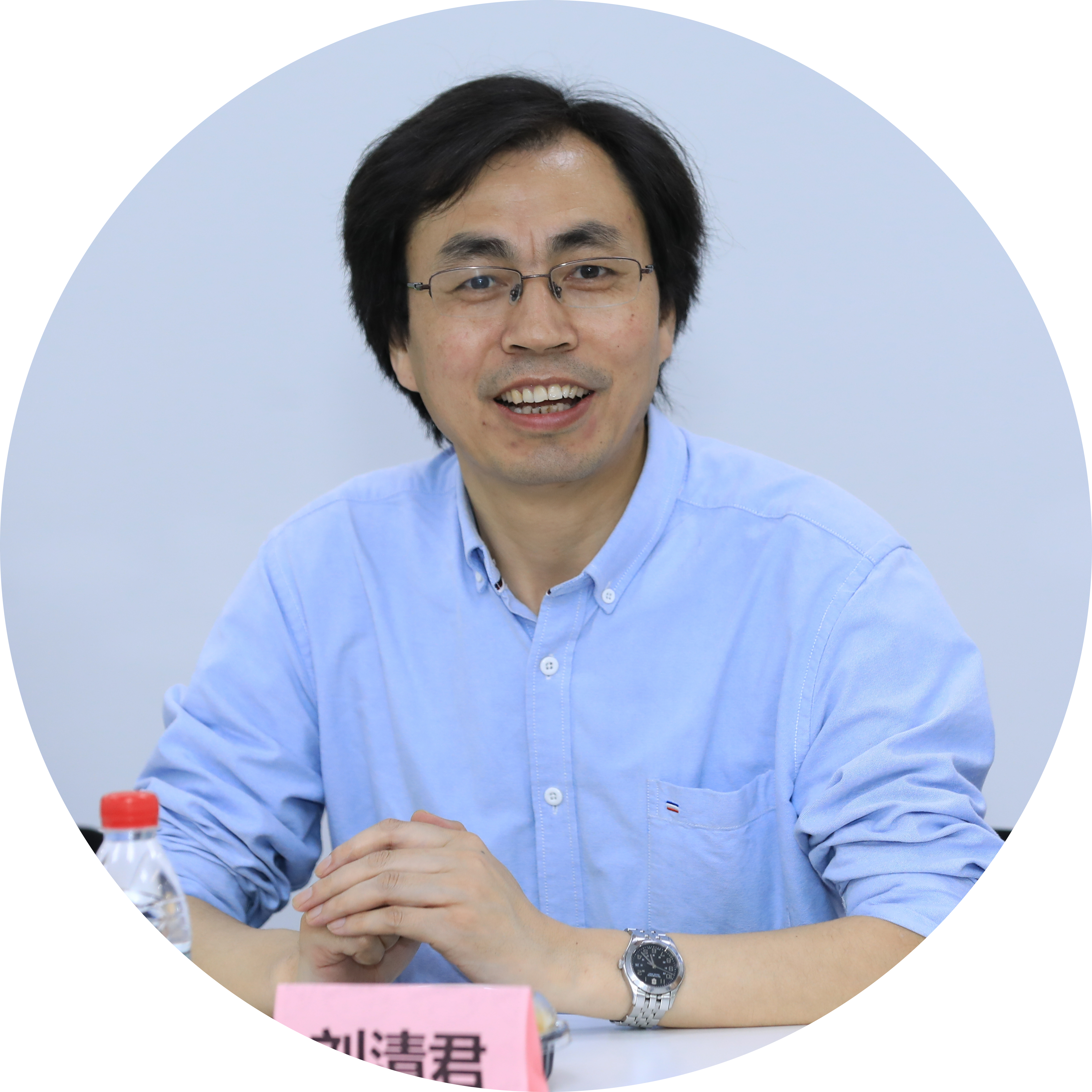 Go to the profile of Qingjun Liu