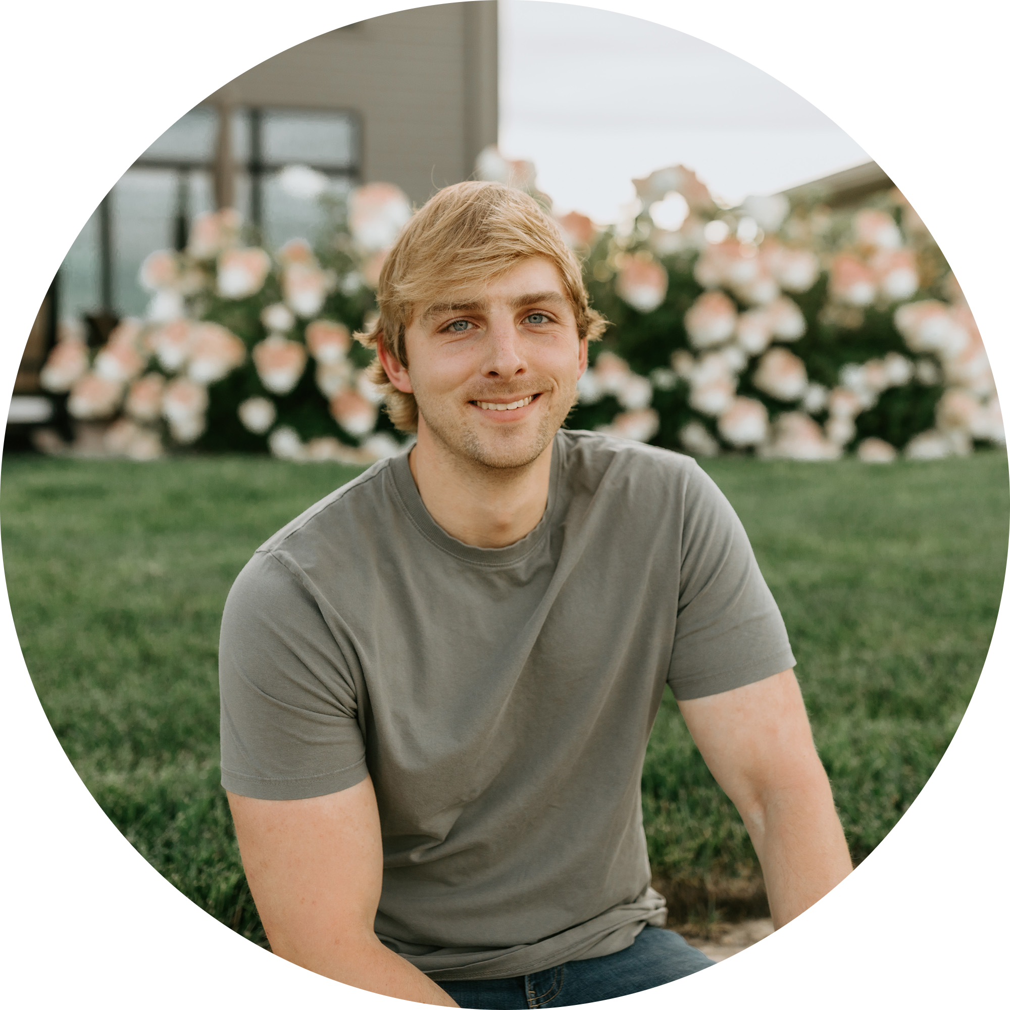 Go to the profile of Zachary Van Roy