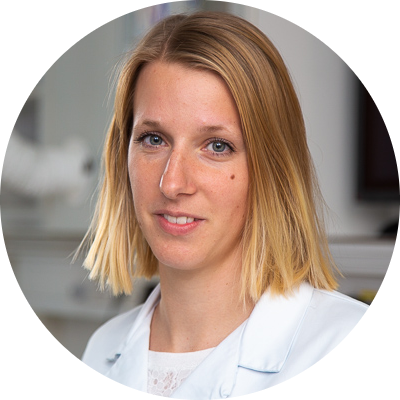 Go to the profile of Julia Debik