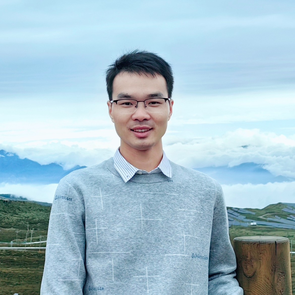 Go to the profile of Zhongyu Du